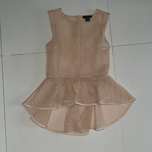 Gracia peplum top - Picture 1 of 3